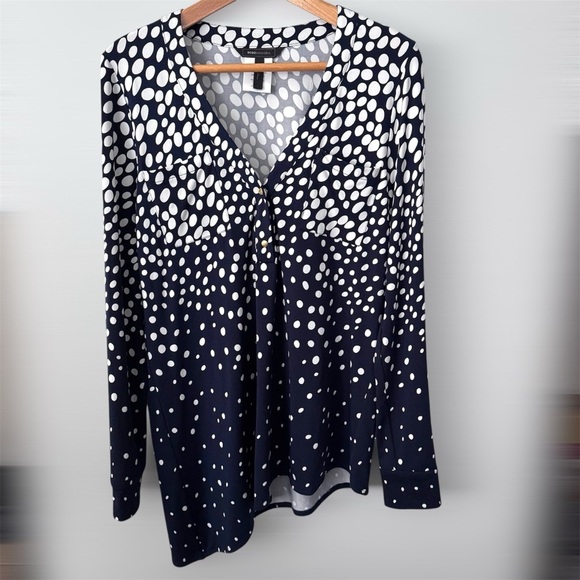 BCBGMaxazria Polka Dot Asymmetrical blouse Size Large - Picture 1 of 6